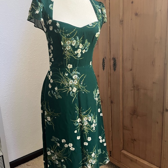 Reformation Rosi Midi Green Floral Dress in Buena (6) - Picture 7 of 9